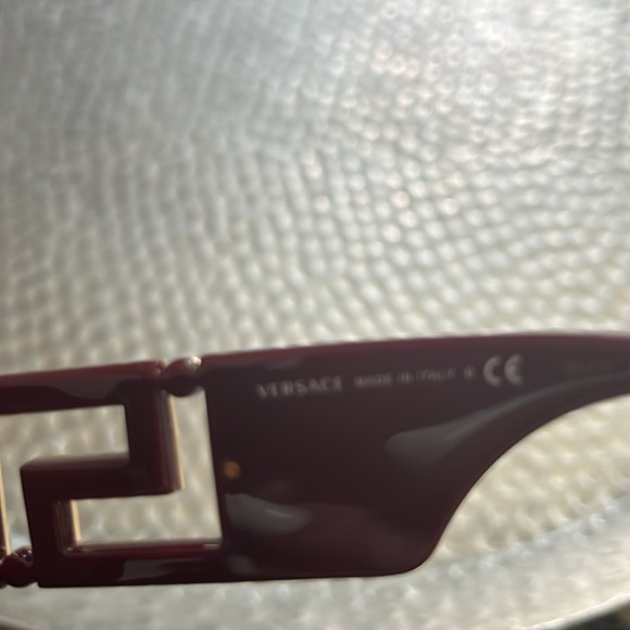 Versace sunglasses red Brand new! - Picture 6 of 8